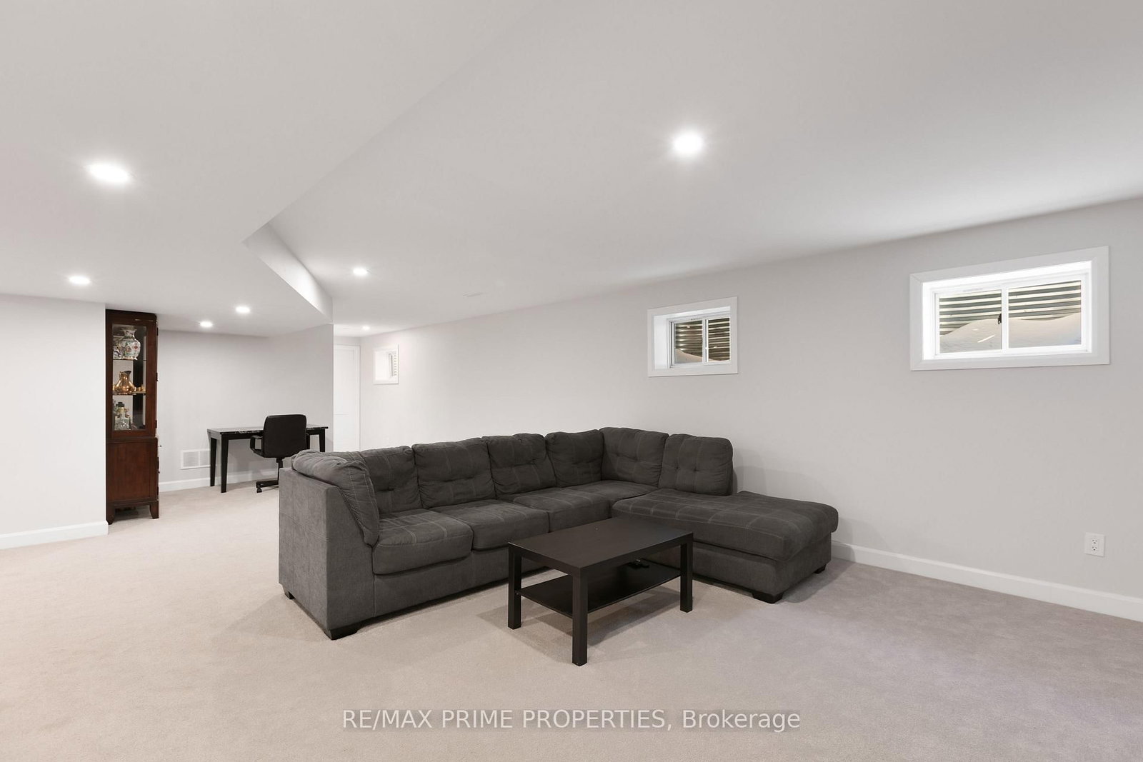 820 MERCIER Crescent • Ottawa, ON photo 37