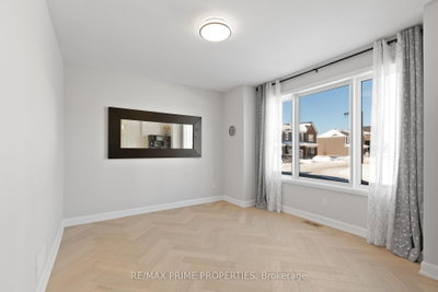 820 MERCIER Crescent • Ottawa, ON photo 5