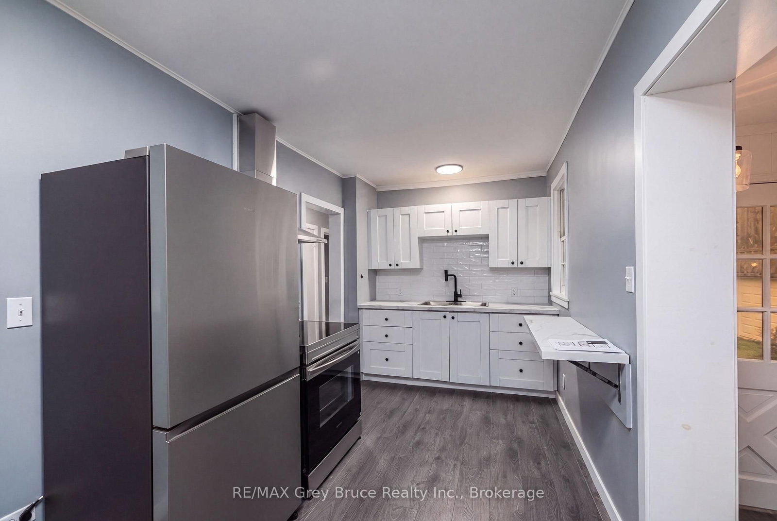 701 5th Street E • Owen Sound, ON photo 11