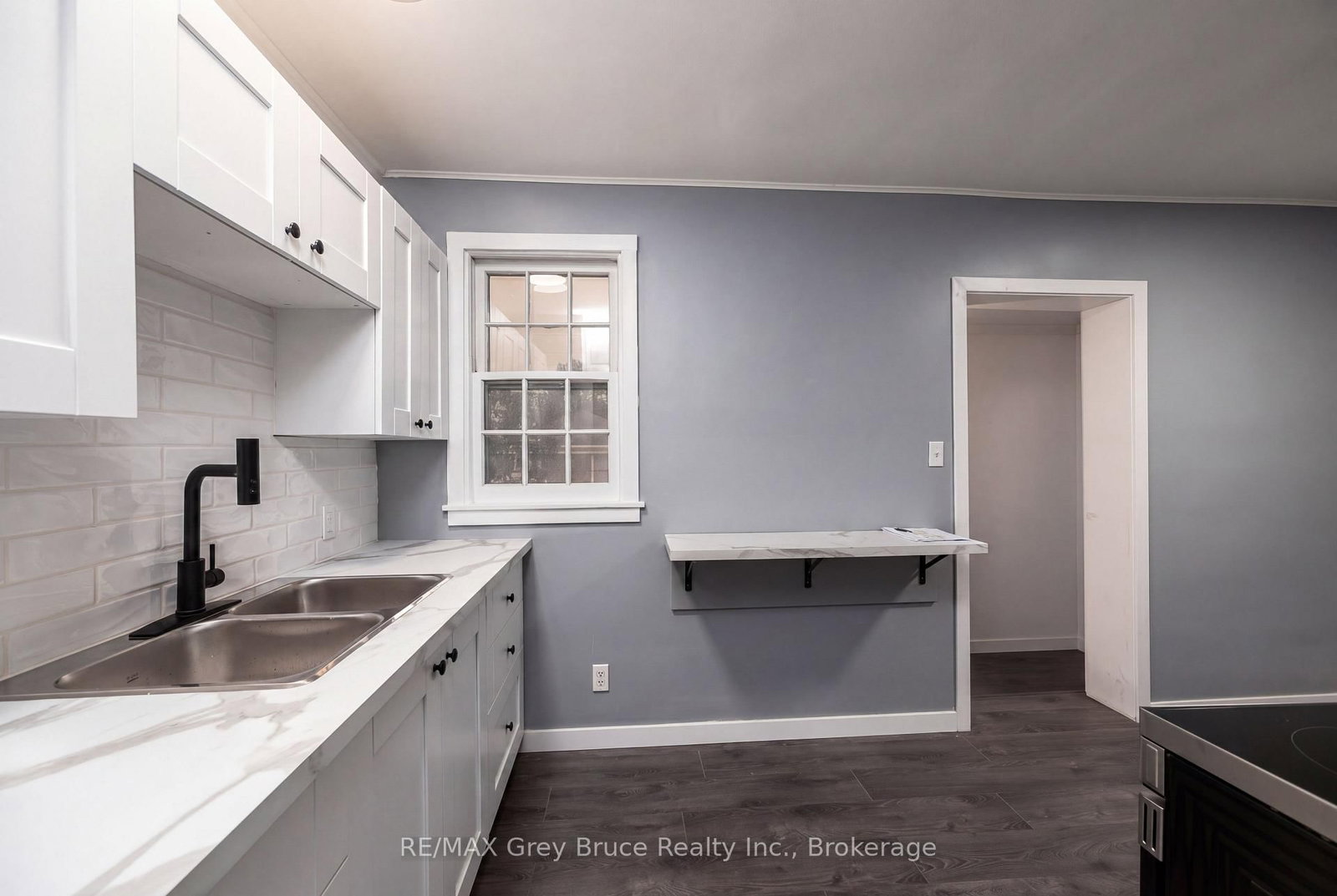 701 5th Street E • Owen Sound, ON photo 12