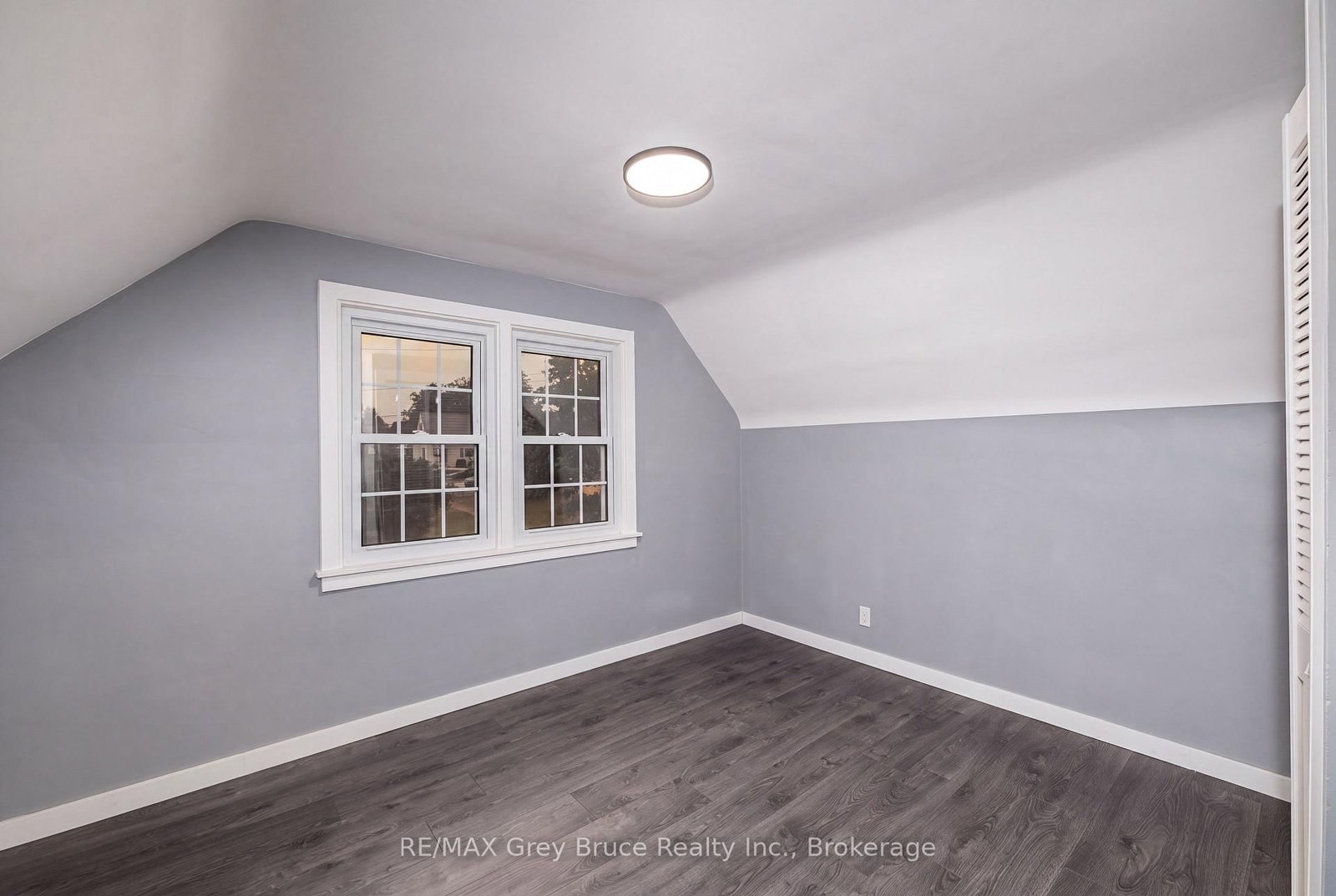 701 5th Street E • Owen Sound, ON photo 20