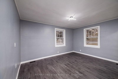 701 5th Street E • Owen Sound, ON photo 5