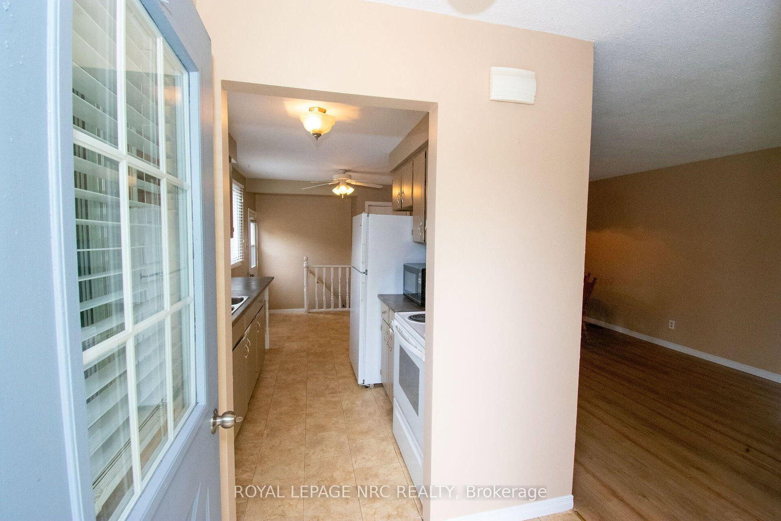 70 Oxford Street • St. Catharines, ON photo 3