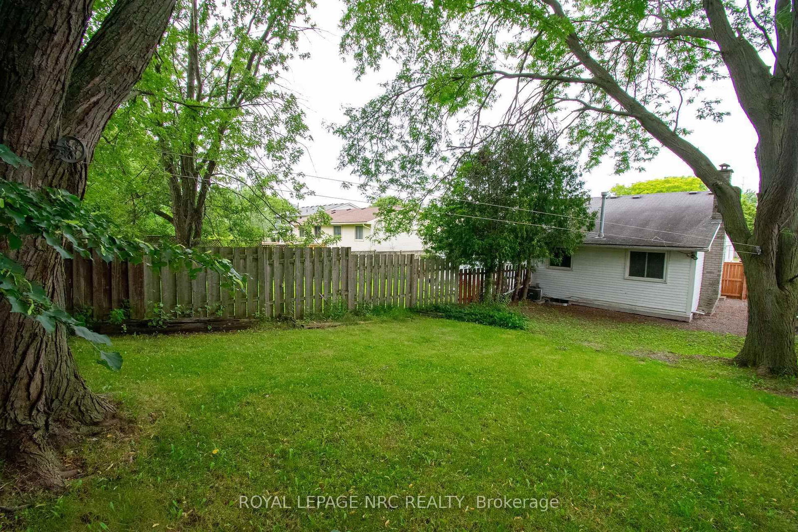 70 Oxford Street • St. Catharines, ON photo 40