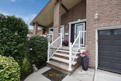 104 Glen Cannon Drive • Hamilton, ON photo 3