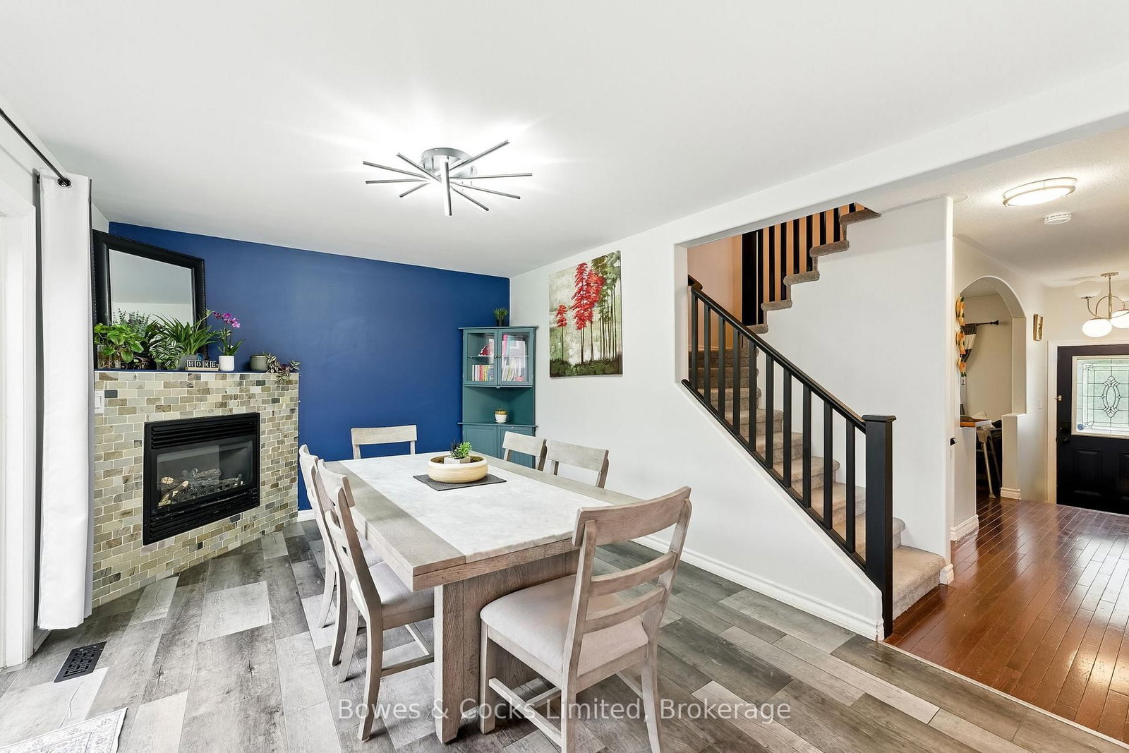 210 Farrier Crescent • Peterborough, ON photo 8