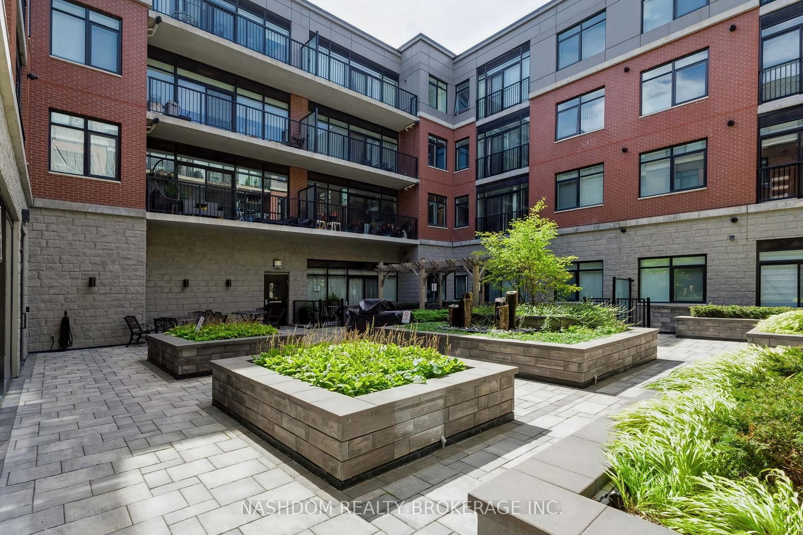 1 Redfern Avenue • #119 • Hamilton, ON photo 38