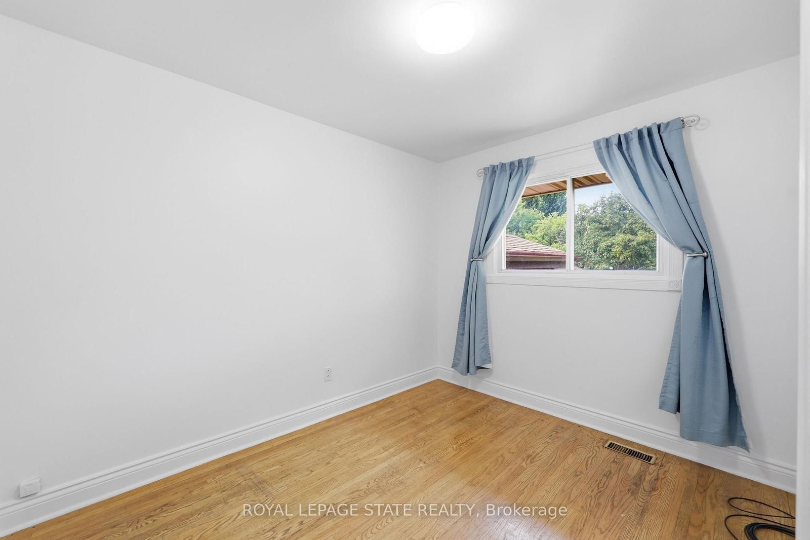 304 Whitney Avenue • Hamilton, ON photo 20