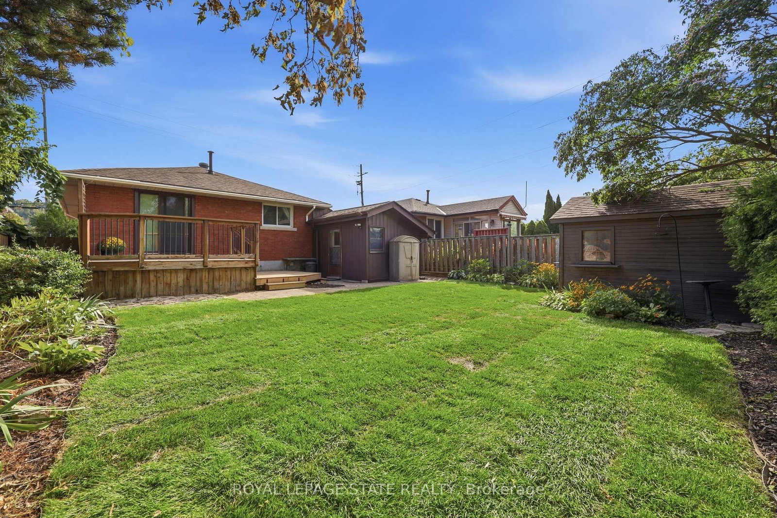 304 Whitney Avenue • Hamilton, ON photo 40