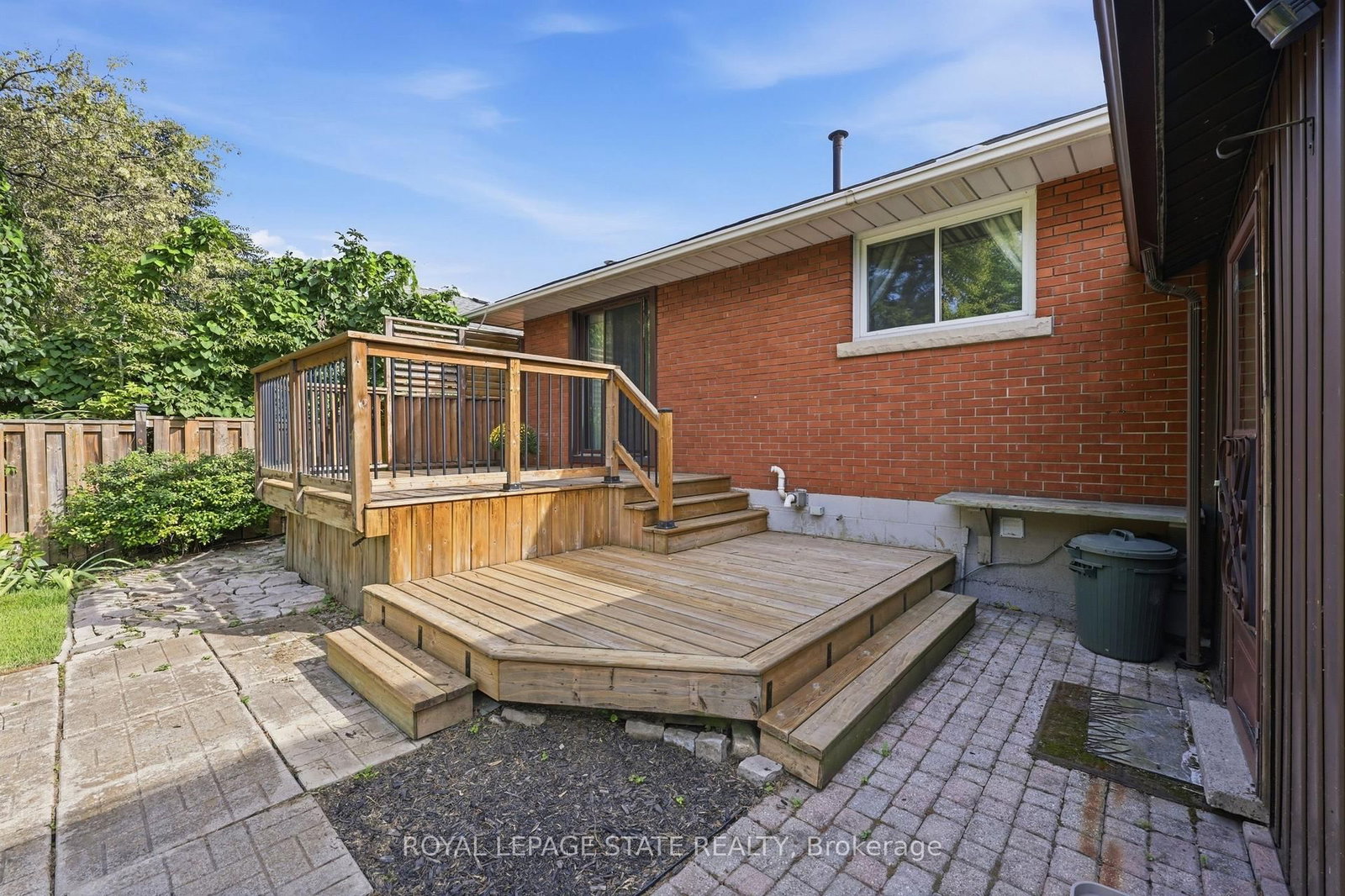 304 Whitney Avenue • Hamilton, ON photo 41