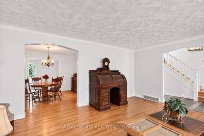869 Chapman Boulevard • Ottawa, ON photo 6