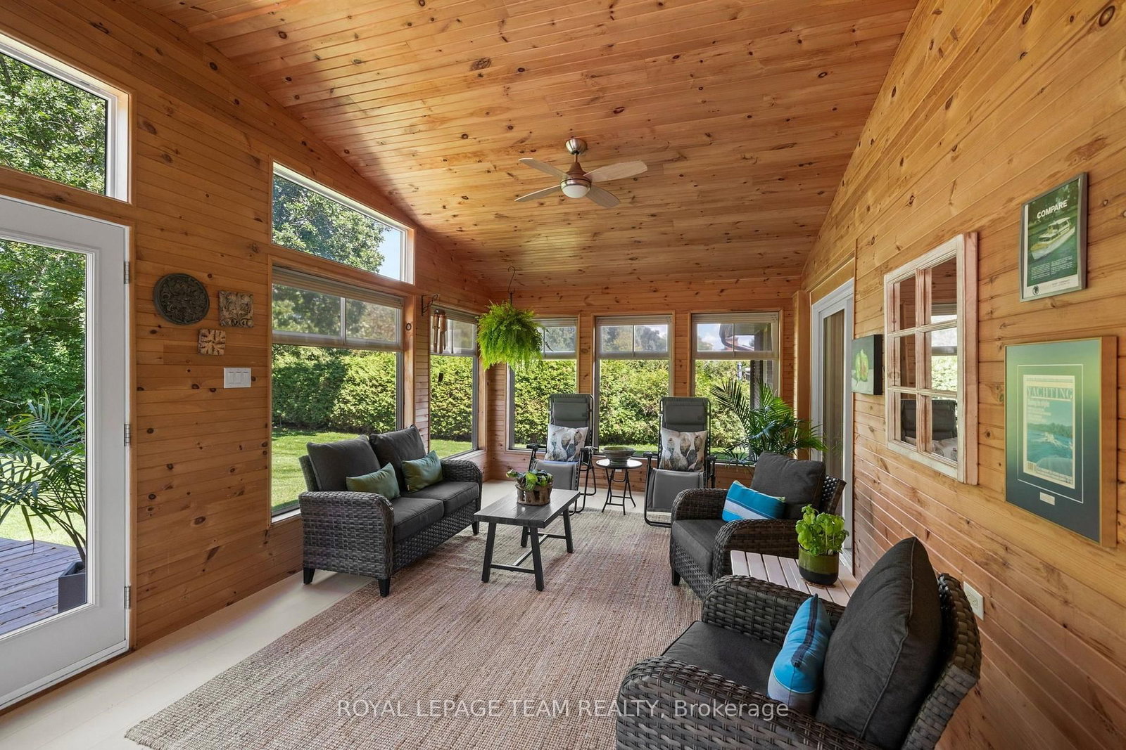1279 Fairway Drive • Manotick, ON photo 17