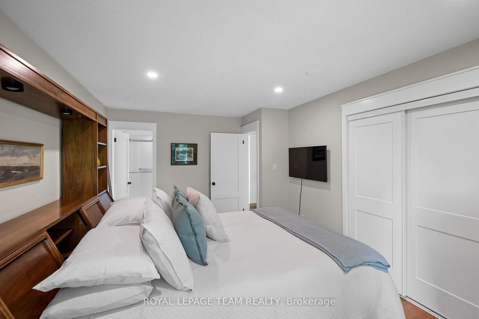 1279 Fairway Drive • Manotick, ON photo 26