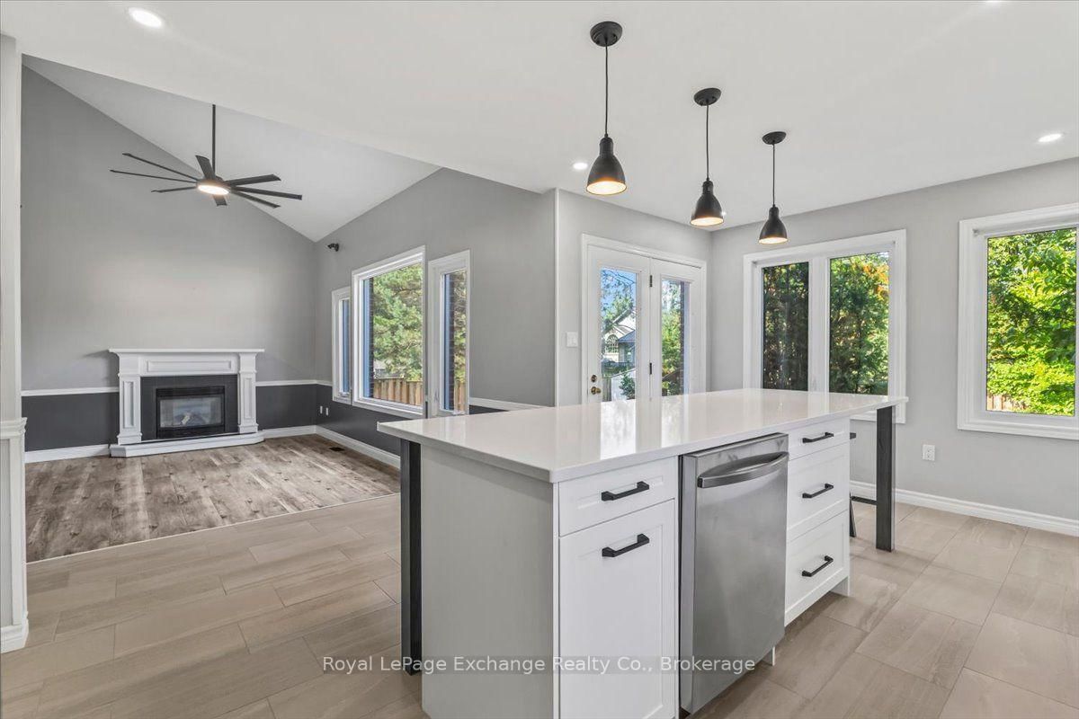 621 Lynden Crescent • Kincardine, ON photo 13