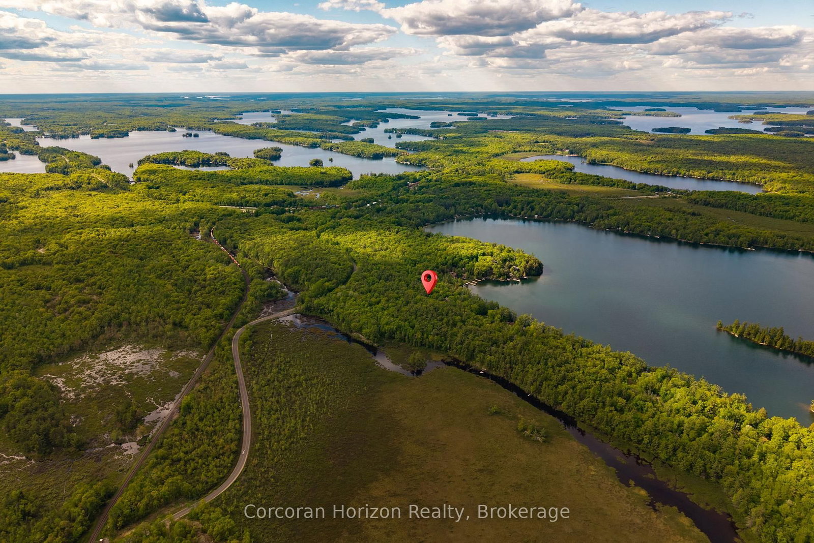 1020 Ridge Road • Muskoka Lakes, ON photo 3