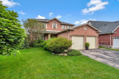 74 Napoleon Drive • London East, ON photo 2