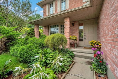 74 Napoleon Drive • London East, ON photo 3