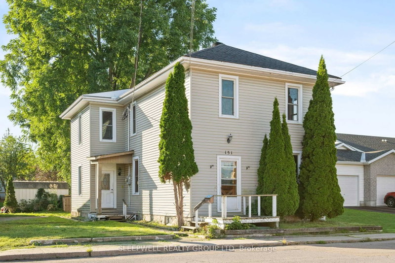 151 Renfrew Avenue W