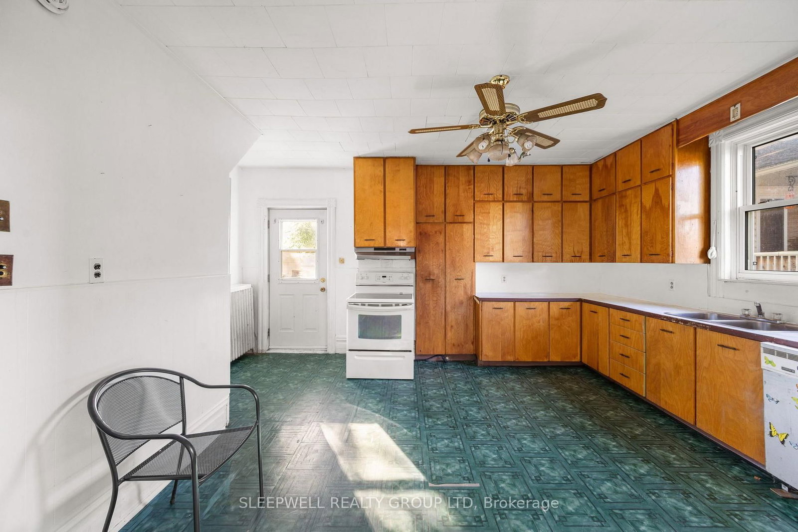 151 Renfrew Avenue W • Renfrew, ON photo 10