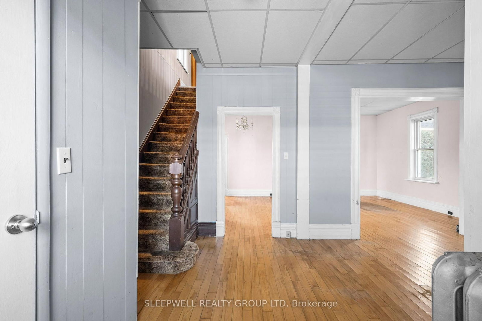 151 Renfrew Avenue W • Renfrew, ON photo 4