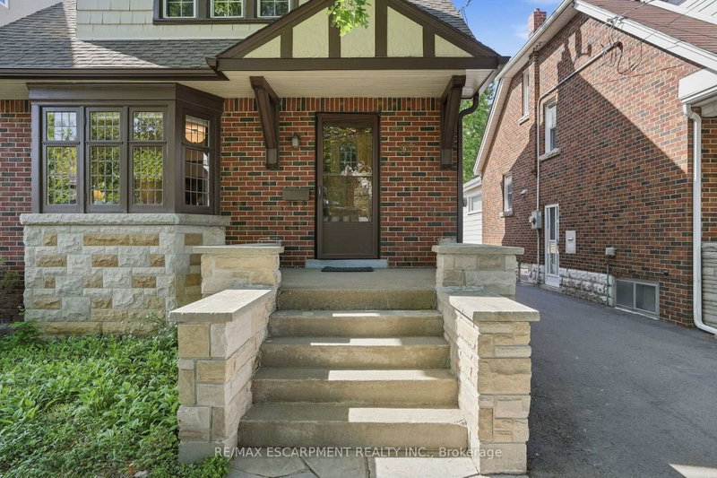 97 Cline Avenue N