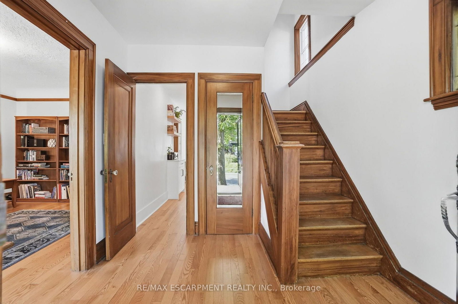 97 Cline Avenue N • Hamilton, ON photo 5