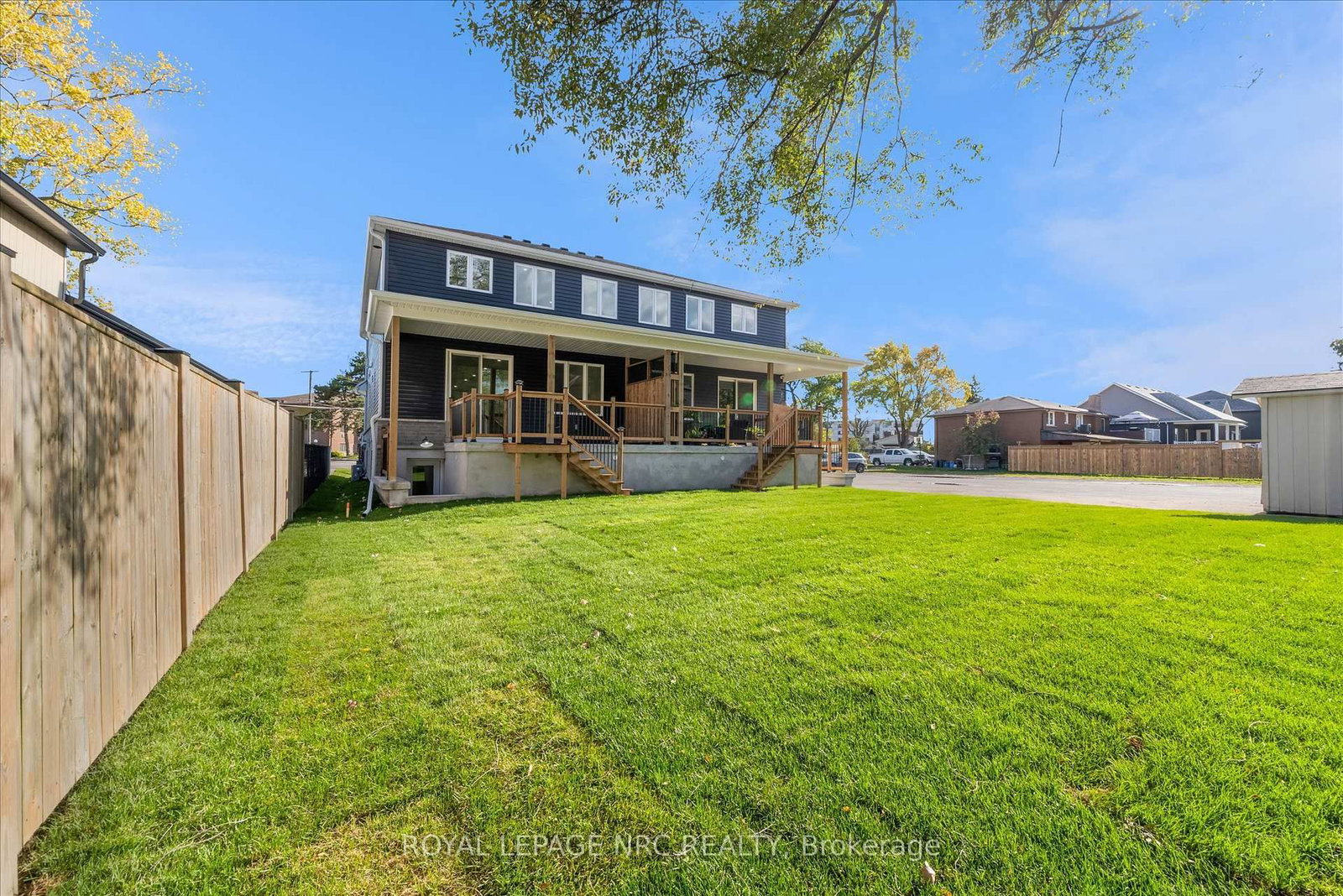 66 Page Street • Port Colborne, ON photo 24