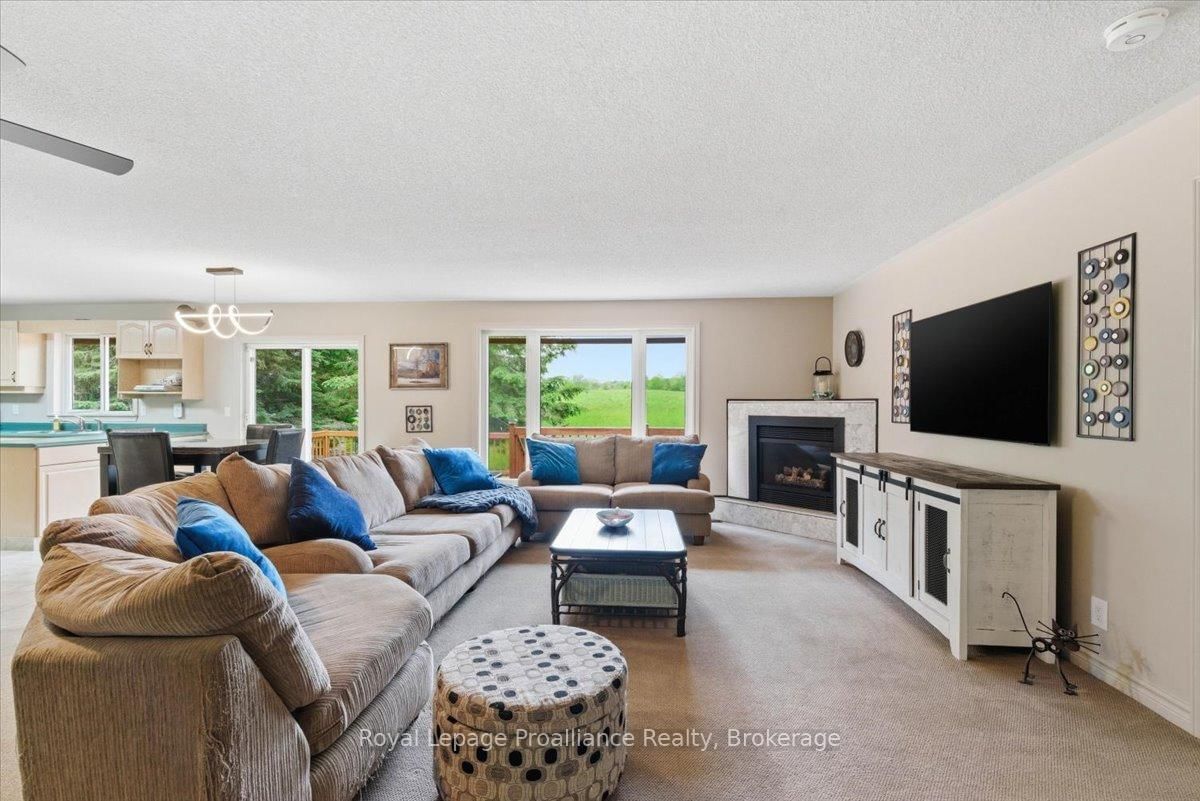 12 Experimental Farm Road • Trenton, ON photo 19