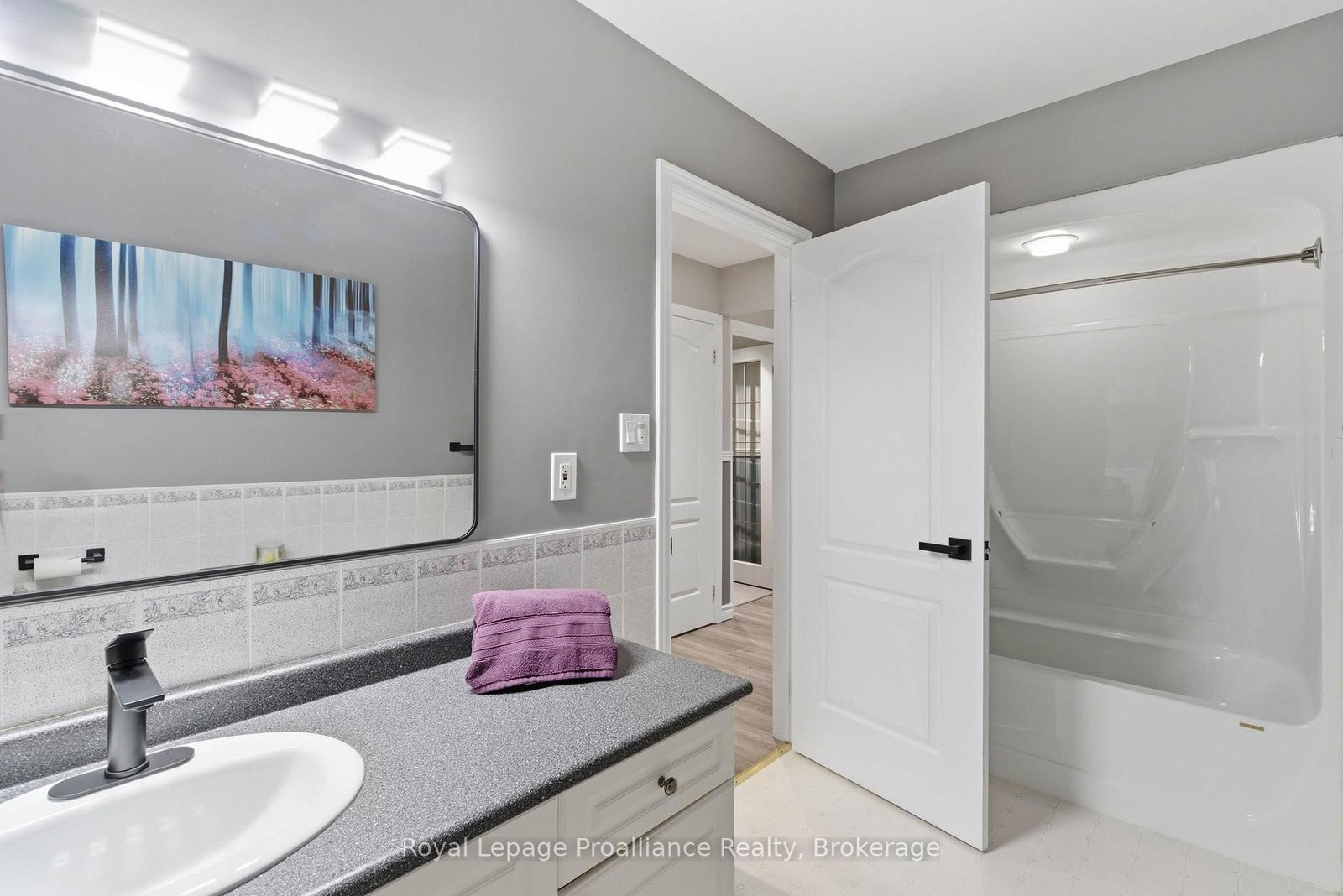 12 Experimental Farm Road • Trenton, ON photo 29