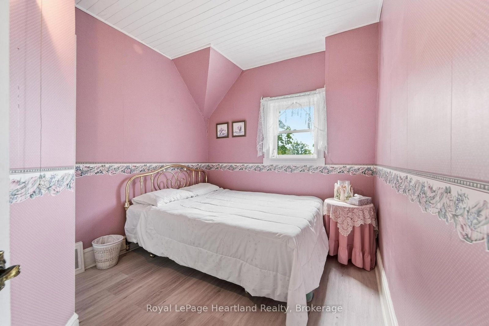 409 Gypsy Lane • North Huron, ON photo 29