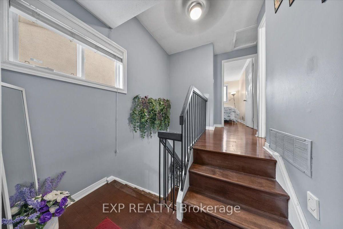 66 Tedwyn Drive • Ottawa, ON photo 18