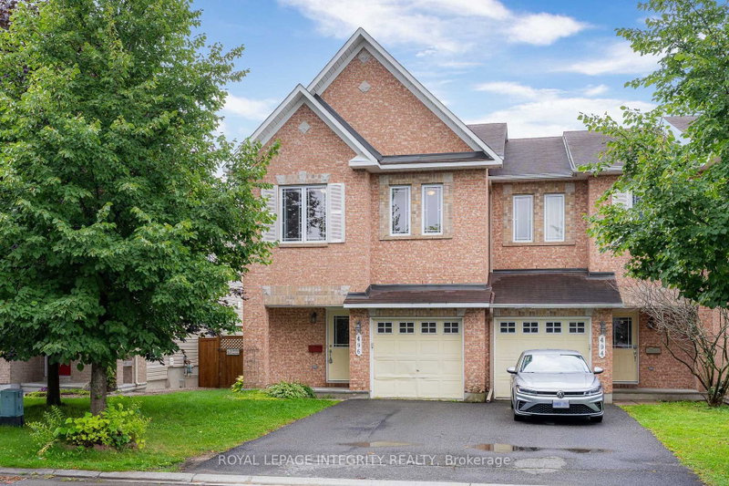 496 Temiskaming Crescent