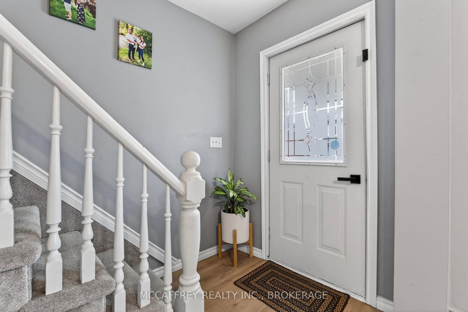 427 Thomas Street • Deseronto, ON photo 3