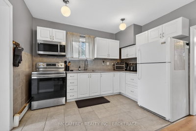 427 Thomas Street • Deseronto, ON photo 8