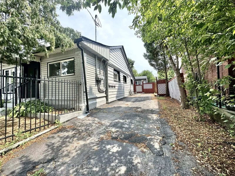 135 Charlotte Street