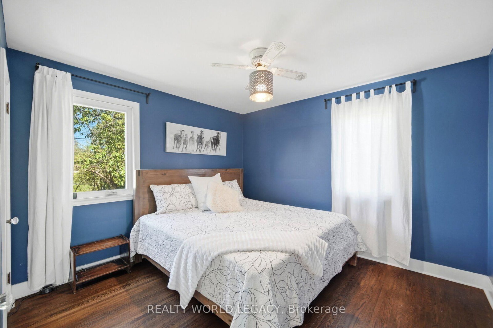 94 Clarendon Avenue • Hamilton, ON photo 20