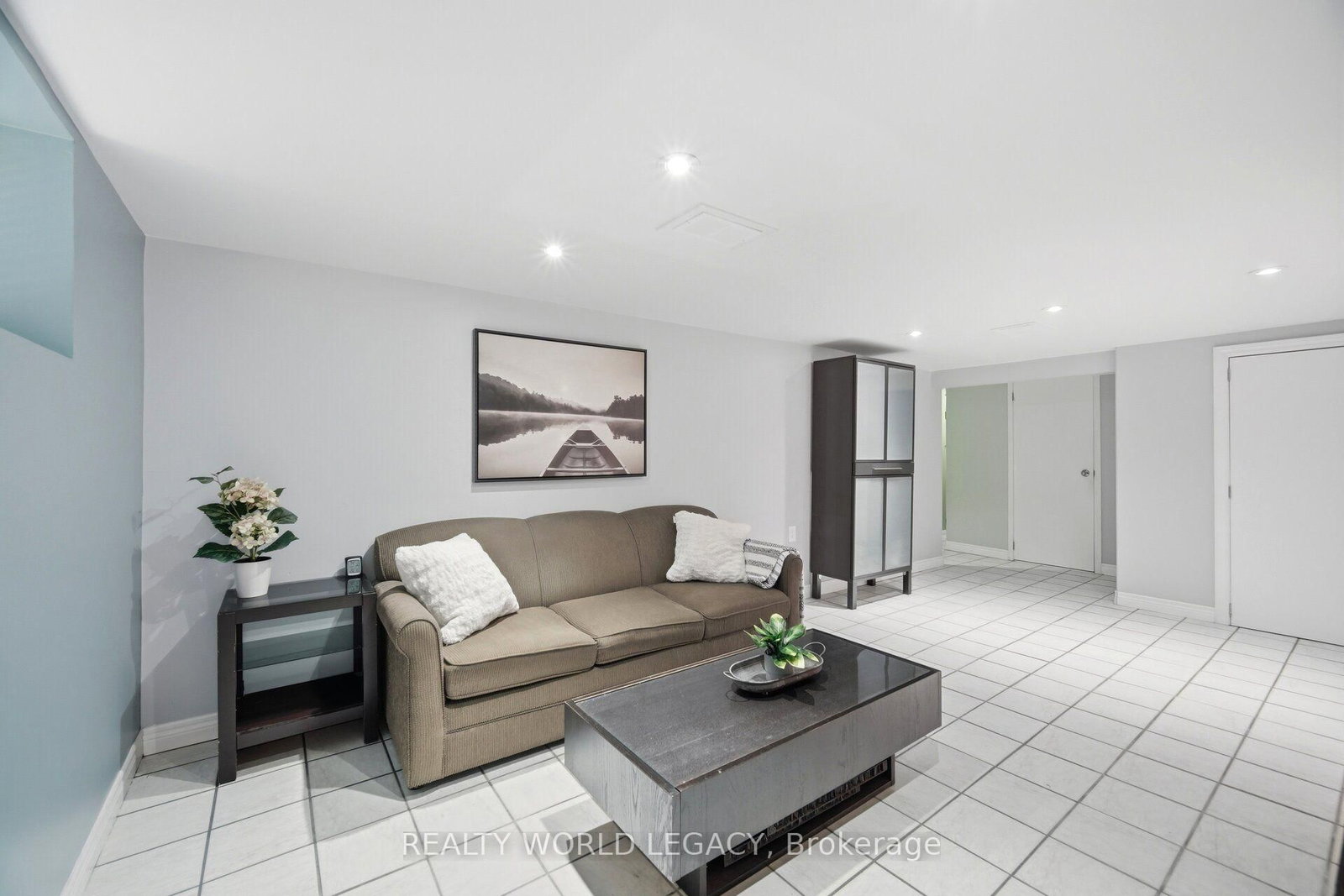 94 Clarendon Avenue • Hamilton, ON photo 30