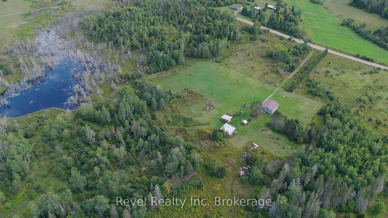 2395 Papineau Road