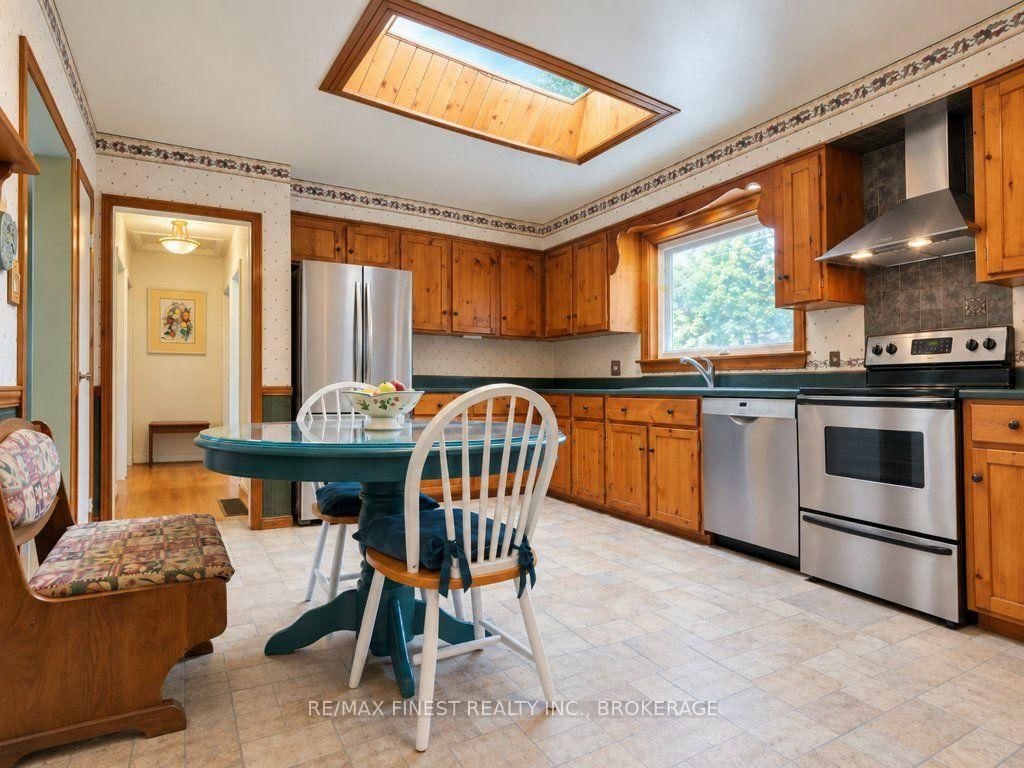 58 Princeton Place • Loyalist, ON photo 8