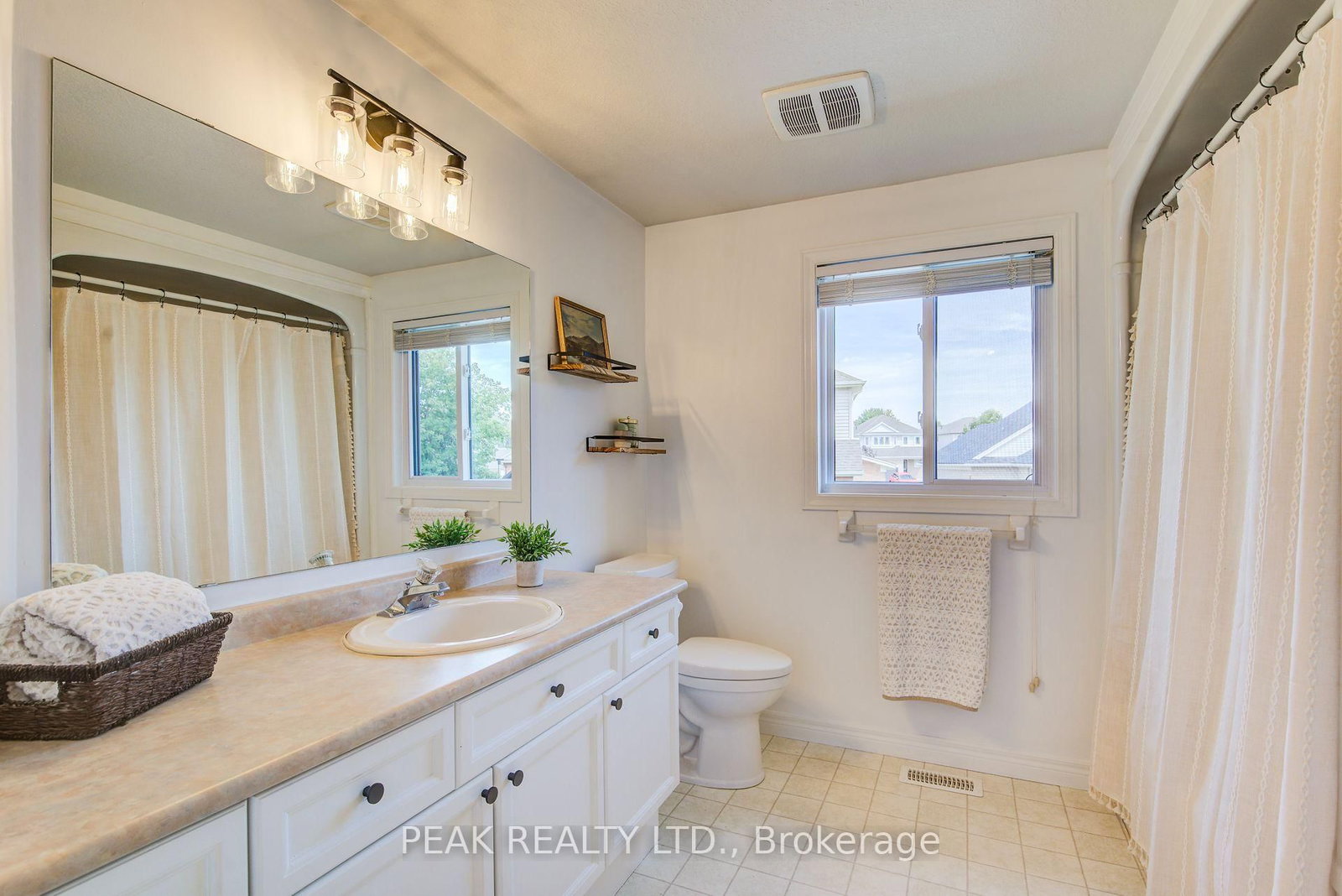 245 Schneller Drive • Wilmot, ON photo 14