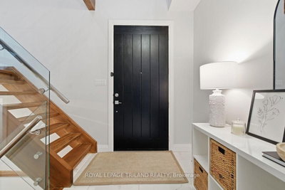 433 Hyde Park Road • #4 • London North, ON photo 4