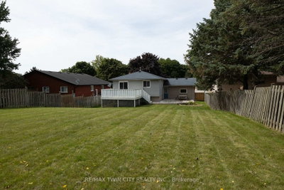 13 FOREST Drive • Brant, ON photo 6