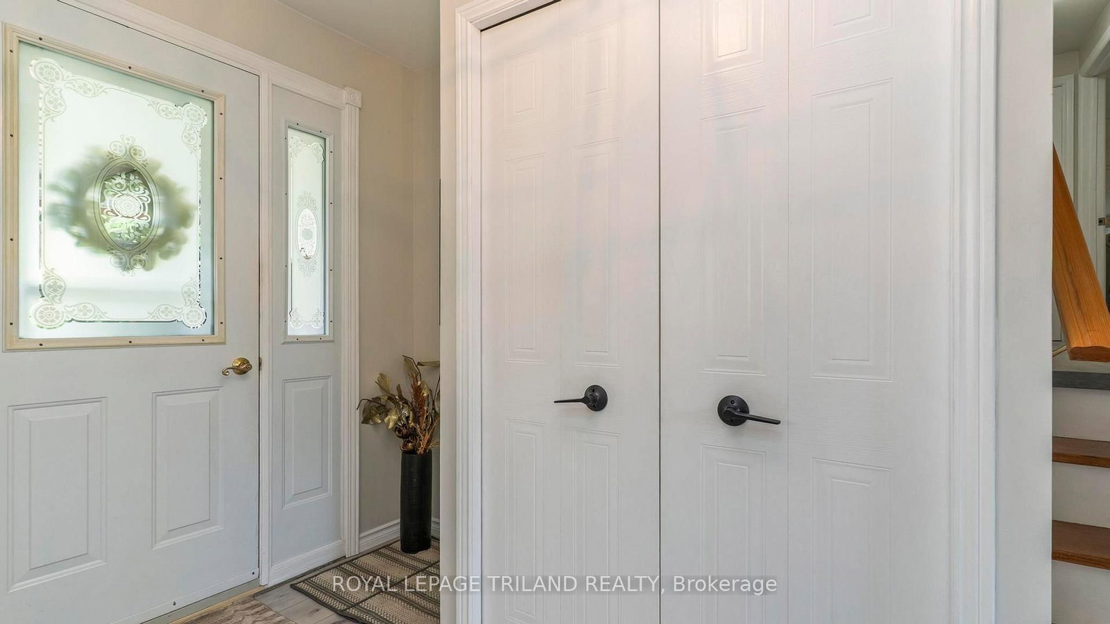 7 STIRLING Crescent • St. Thomas, ON photo 4