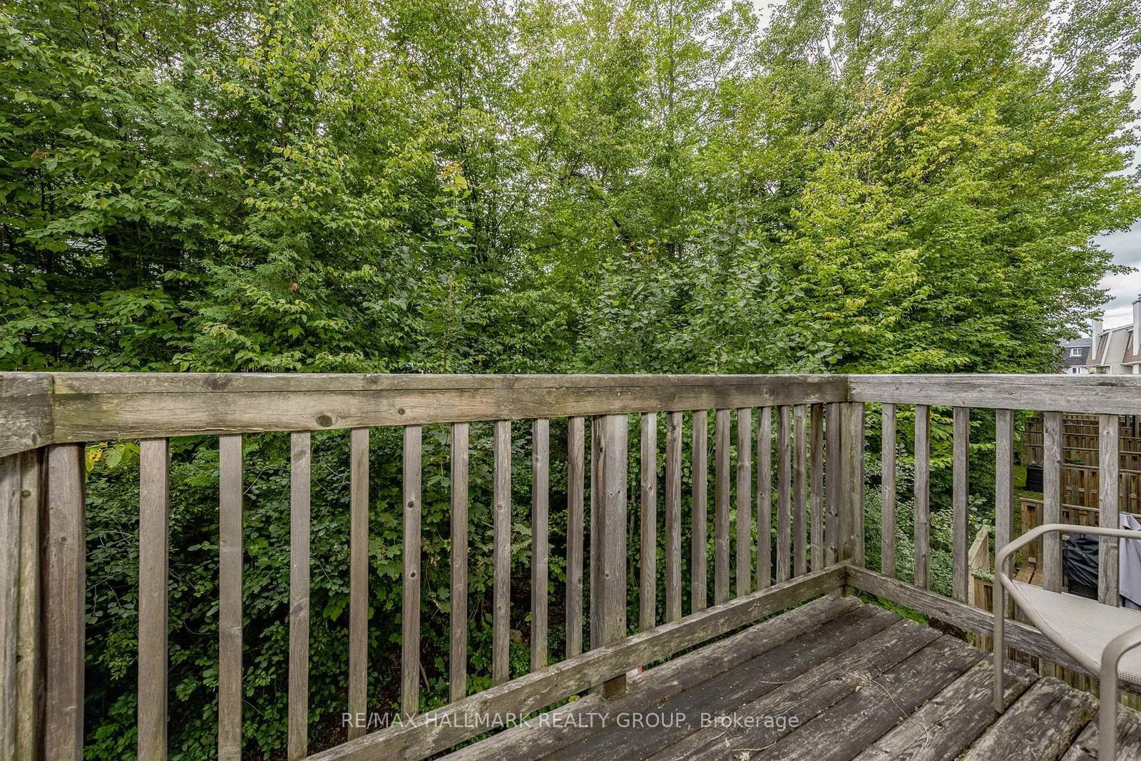 409 Pickford Drive • #B • Ottawa, ON photo 38