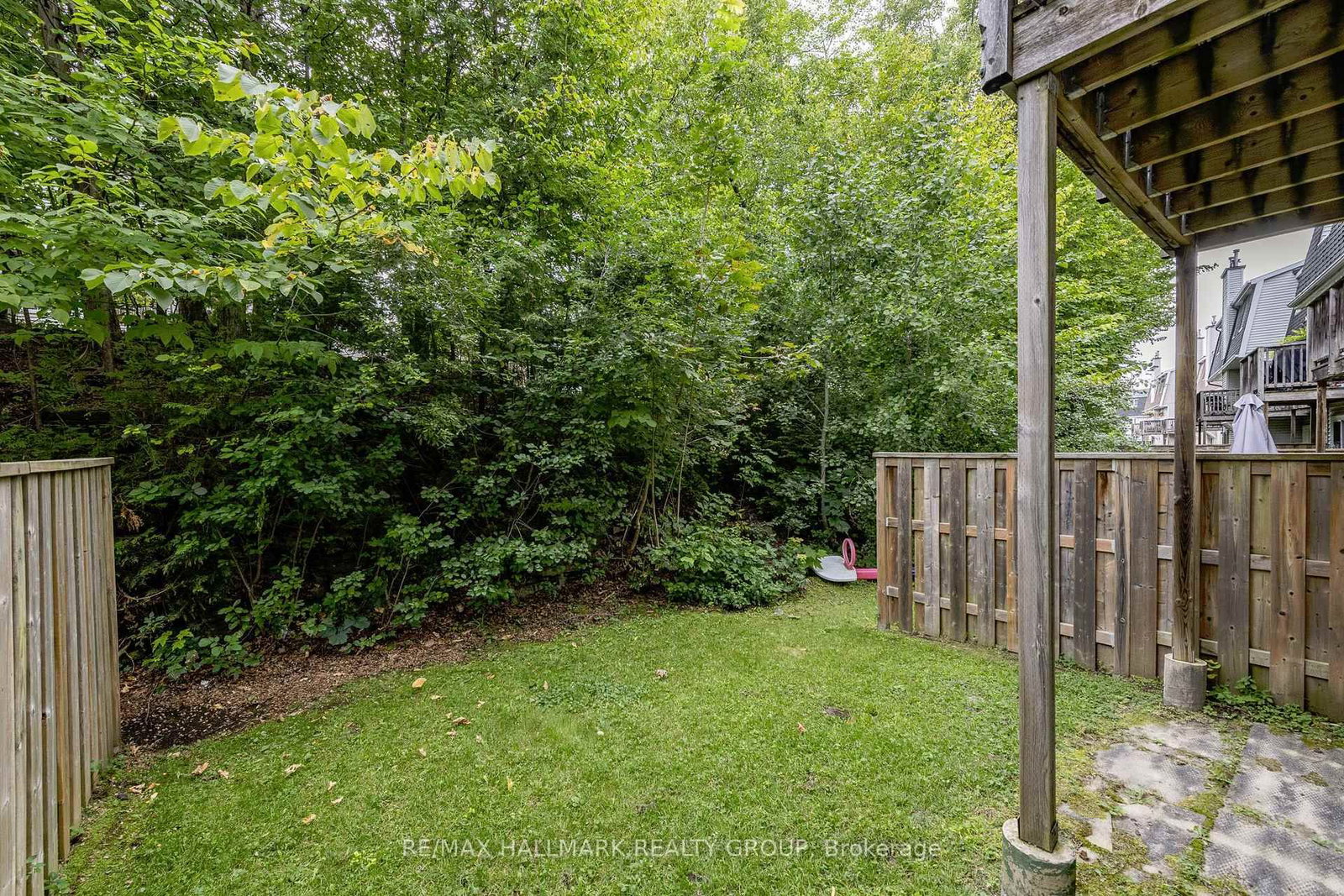 409 Pickford Drive • #B • Ottawa, ON photo 40