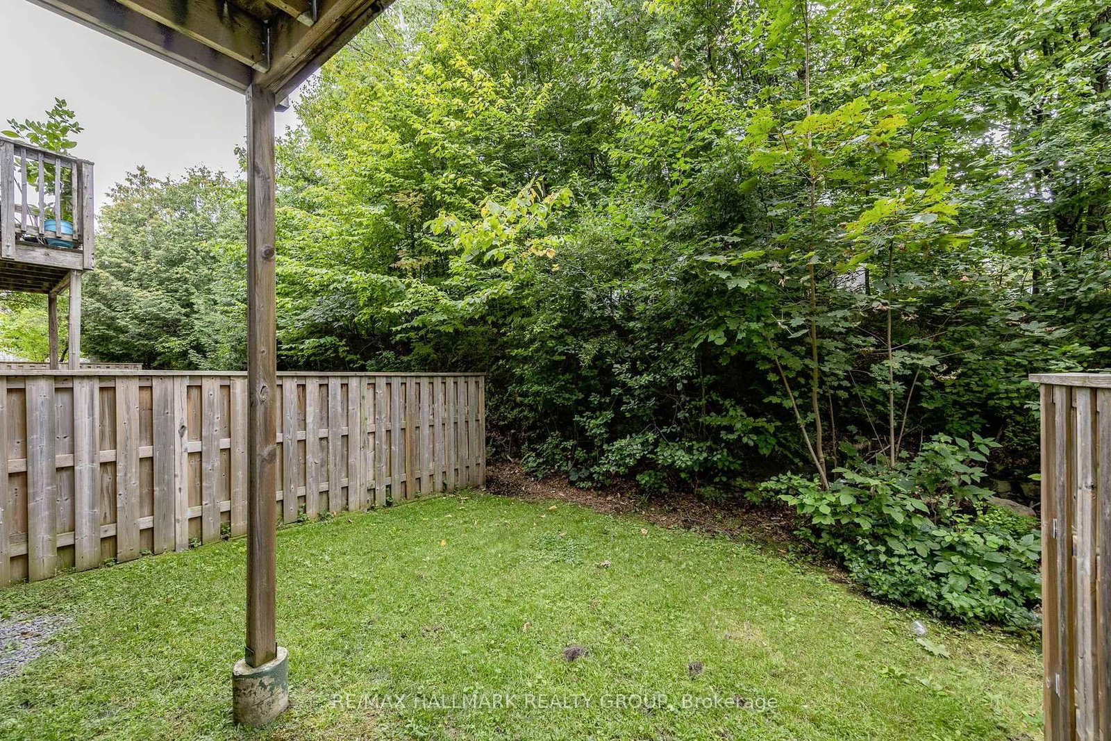 409 Pickford Drive • #B • Ottawa, ON photo 41