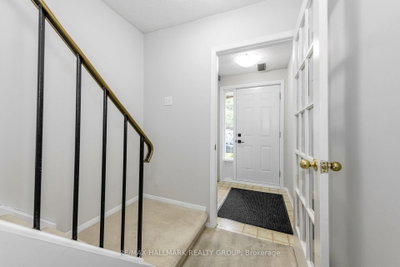 409 Pickford Drive • #B • Ottawa, ON photo 6