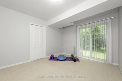 409 Pickford Drive • #B • Ottawa, ON photo 8