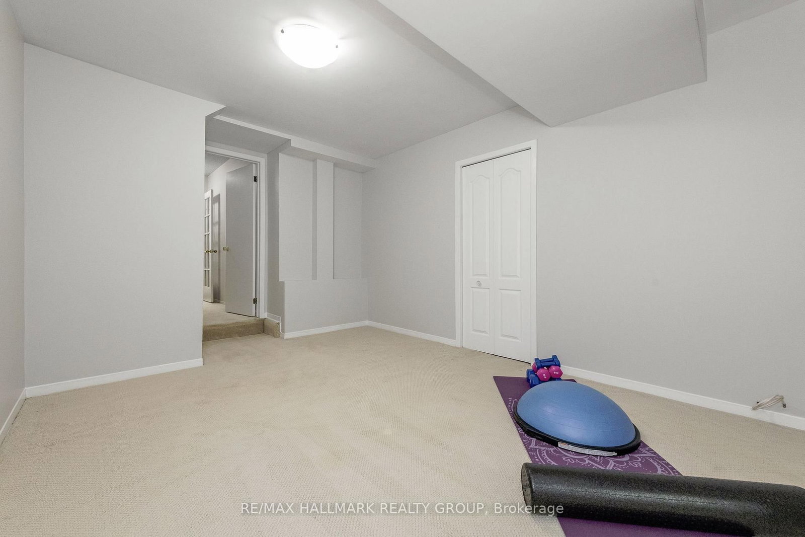 409 Pickford Drive • #B • Ottawa, ON photo 9
