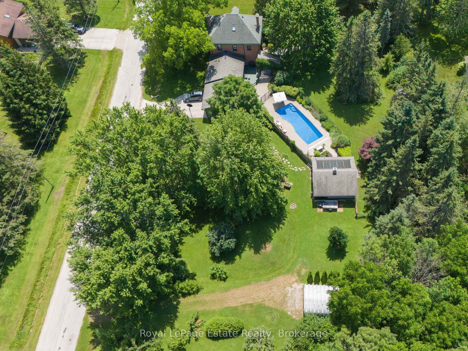 104 Carney Street • Georgian Bluffs, ON photo 12